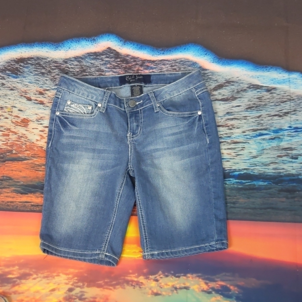 Earl jean blue bermuda shorts size 3